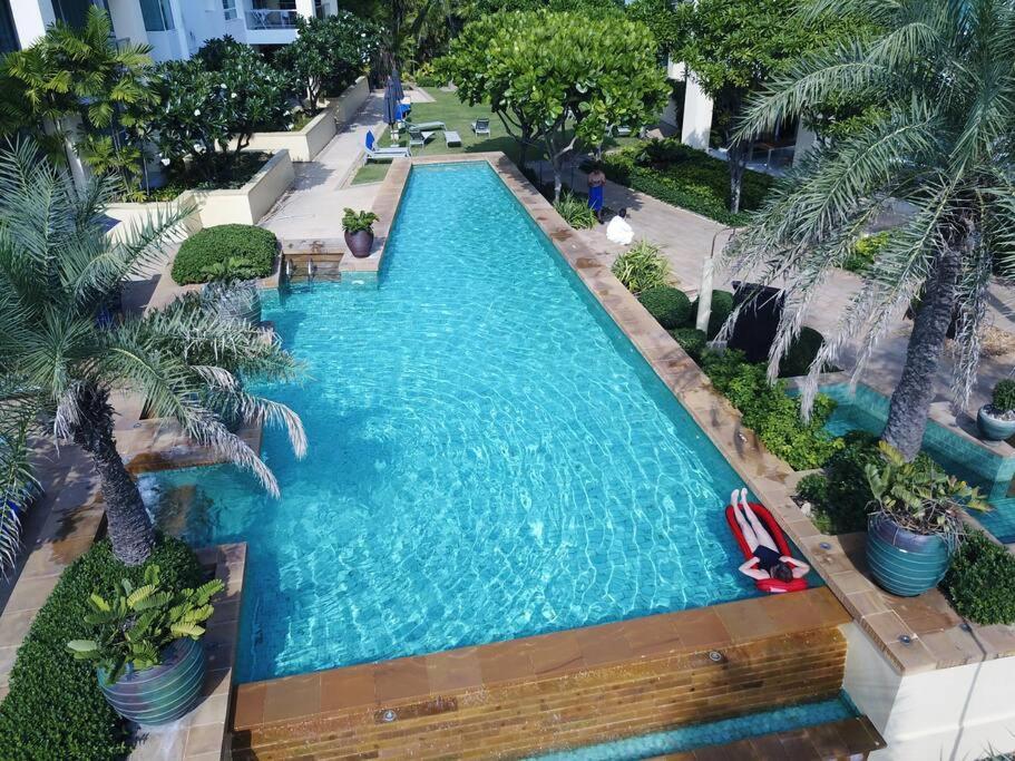 Karon Sea View Beach Apartment Exterior foto